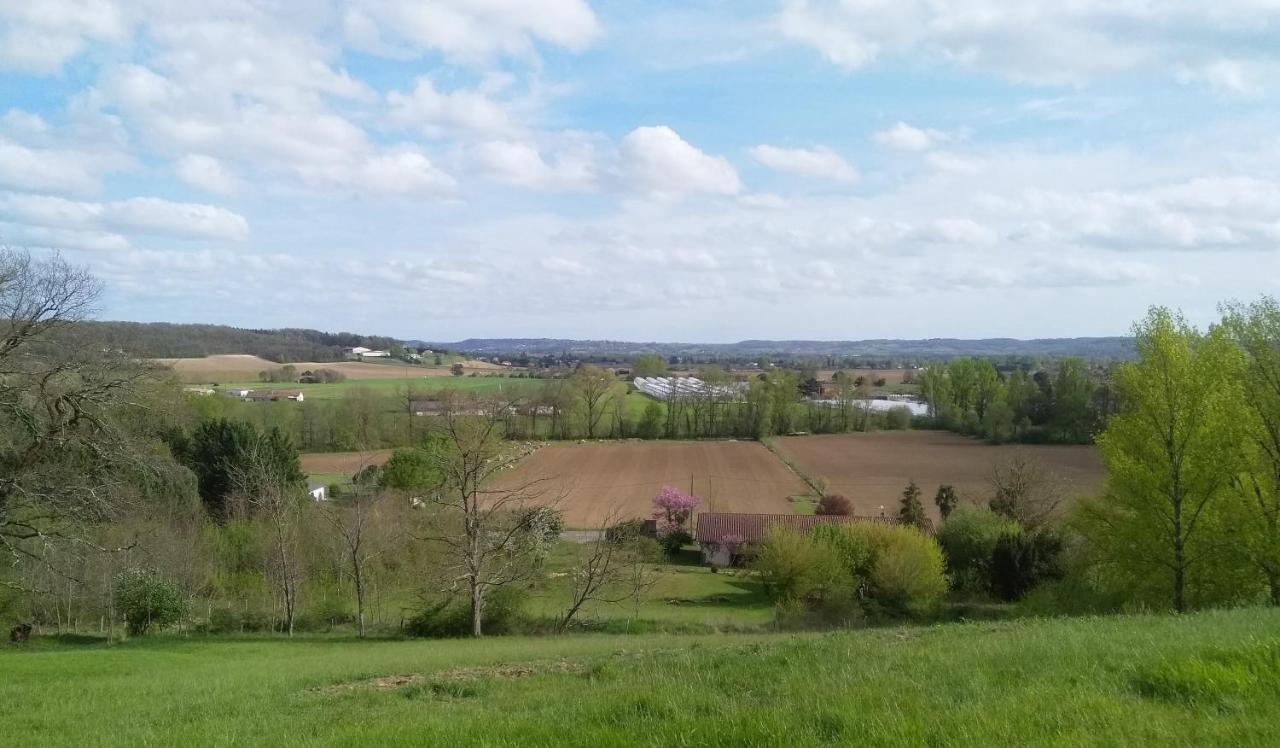 Bienvenue Au Gite De Claret Casseneuil Экстерьер фото